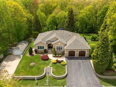 45 Briarbrooke Ln
