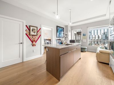 100 Shawmut Ave #811
