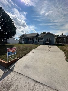 1114 Hot Springs Ave