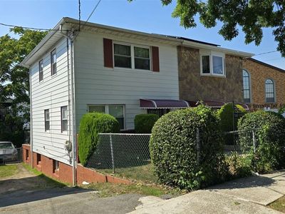 146-68 Farmers Boulevard