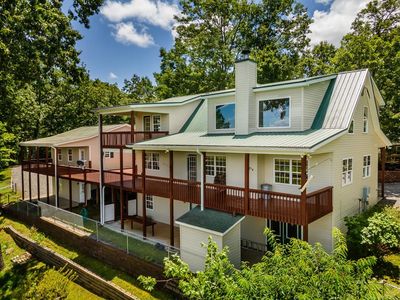 334 Hawksclaw Trl
