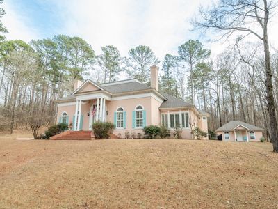 112 Steeplechase Dr