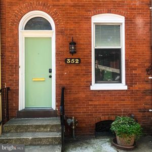 352 W Orange St