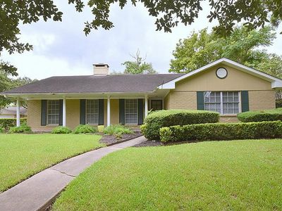 5103 Briarbend Dr