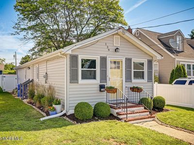 139 Seabreeze Avenue