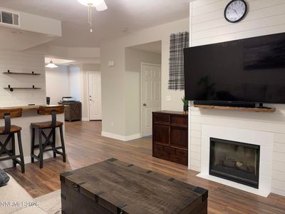 900 S Meadows Pkwy APT 3613