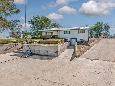 Property at 2121 Alameda Dr, Ontario, OR
