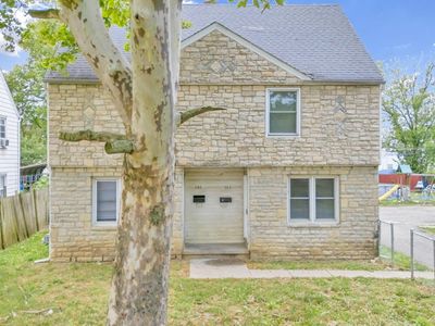 780-782 Whitethorne Ave