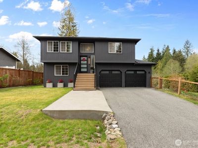 3426 230th Drive NE