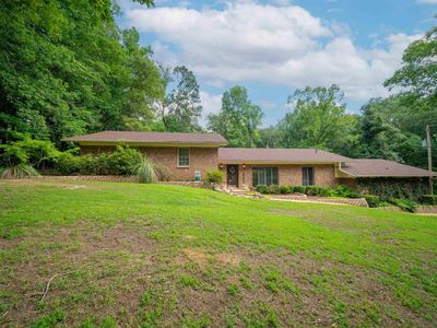 1235 N Charleys Loop