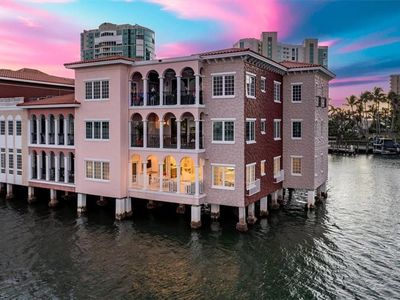 4000 Gulf Shore BLVD N #3300