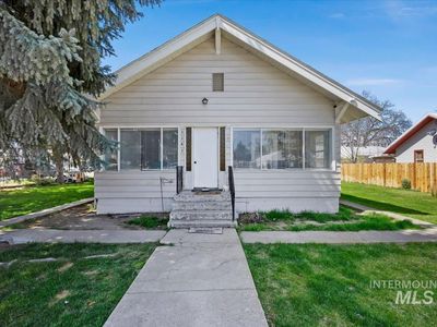 Property at 1141 Main St, Gooding, ID