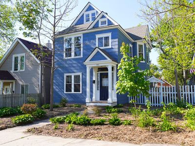 63 Lawson Ave W