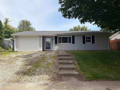 5708 Mendota Dr