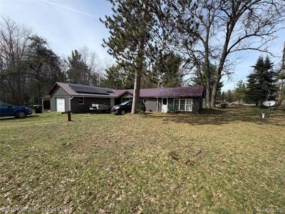 9023 Erie Ave