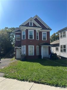 1511 N State St APT 4