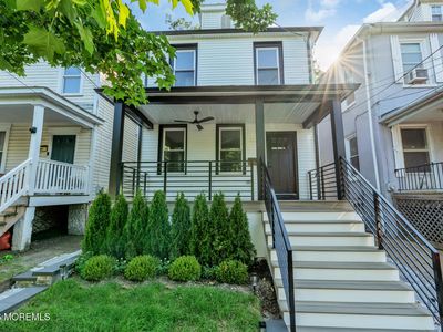 817 Central Avenue