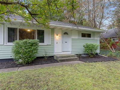 257 Sunrise Dr