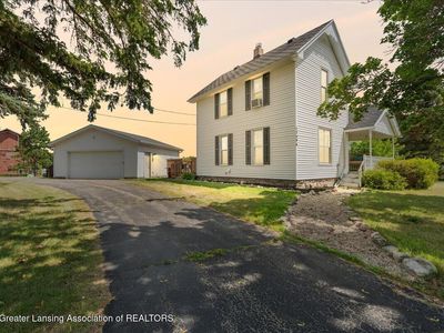 13696 N River Hwy