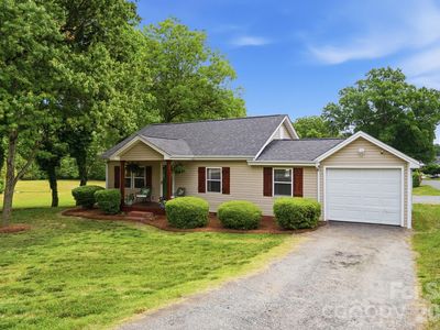 215 W Dallas Rd