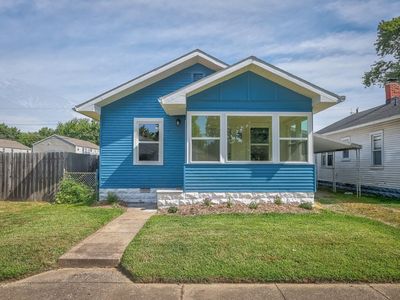 1632 E Illinois St