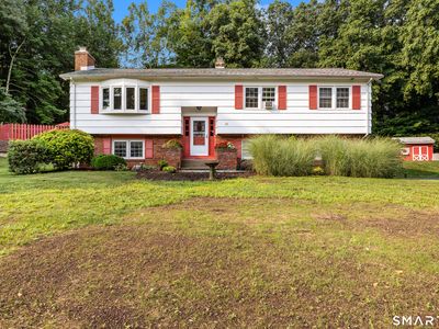 Property at 25 Stacy Court, Cheshire, CT