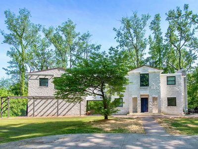 9903 Circlewood Dr