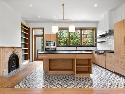 87 Monroe St #TOWNHOUSE