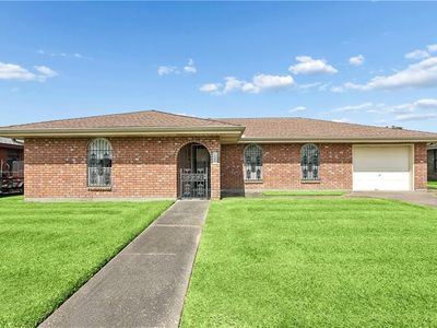1104 Candlelight Ct