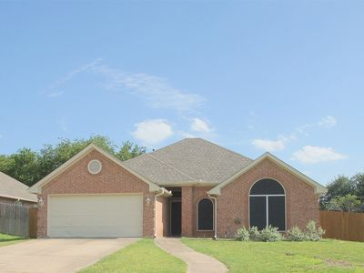 1804 Sand Stone Dr