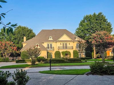 3598 Golf Walk Cir E
