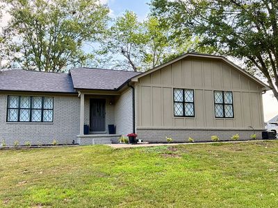 450 Ludlow Dr