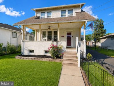 2471 Radcliffe Ave