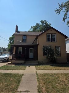 708 S Blackhawk Ave