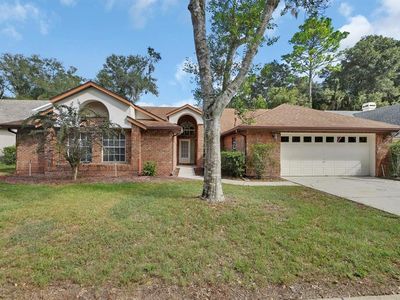 511 BRIAR OAK WAY