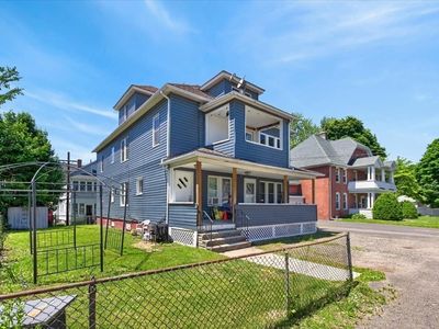 30-32 Sydney Ave