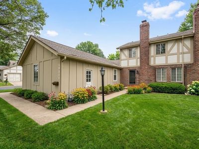 10111 Edelweiss Cir