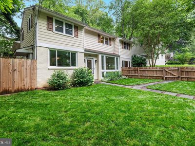 4111 Denfeld Ave