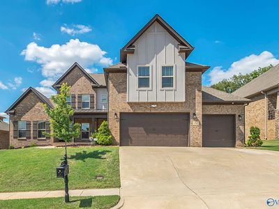 1311 Pecan Point Way