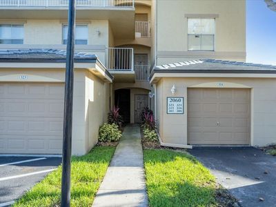2060 GREENVIEW SHORES Boulevard #308