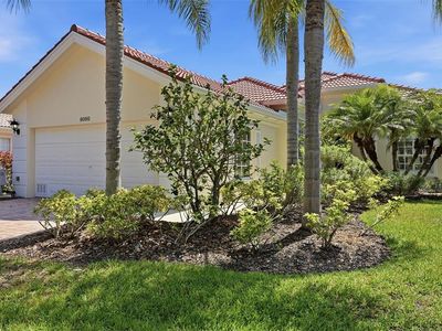 8080 Cardena Ln
