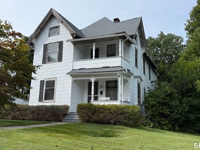 122 Hull Street
