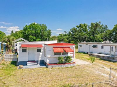 108 Orange Grove Ave S