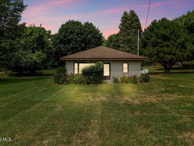 Property at 882 Sand Ridge Rd, Bowling Green, OH