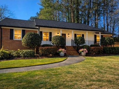 2752 Saddle Ridge Lake Dr