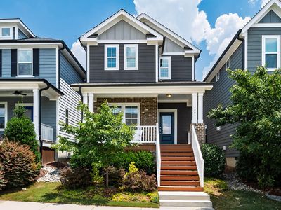 261 Douglas Falls Dr