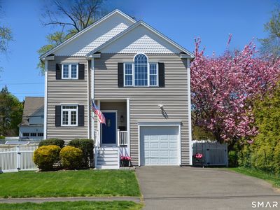 896 Riverside Drive