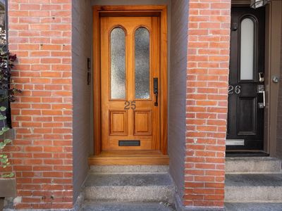 25 Lawrence St #1