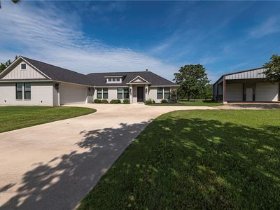 4119 Golden Eagle Dr