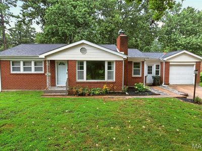 803 Fairgrounds Rd